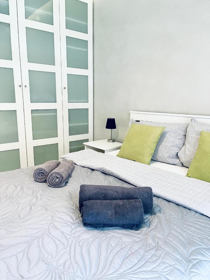 Modern Silver Apartment คราคูฟ ภายนอก รูปภาพ